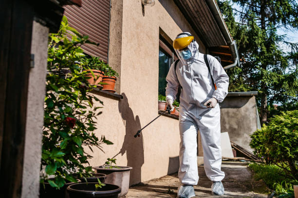Best Commercial Pest Control Services  in Cave City, KY